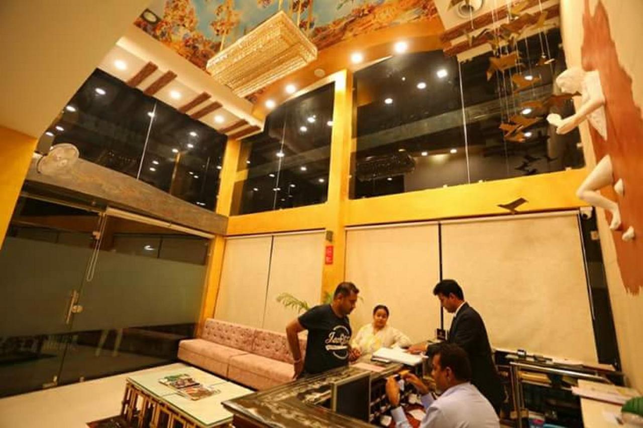 Hotel Eleven Heights ,Bhopál Kültér fotó